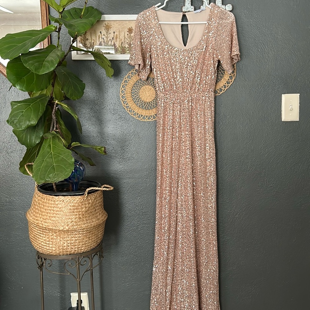 Bridesmaid/wedding/prom dress
